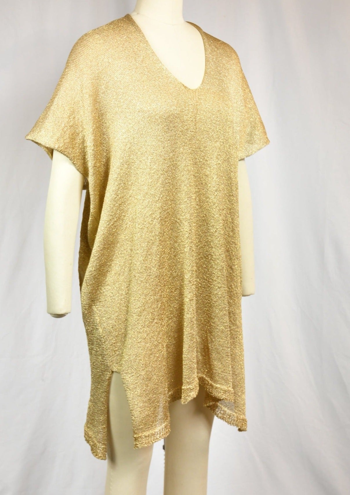 LEISA KAFTAN